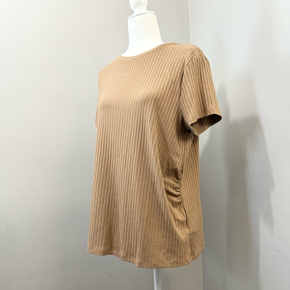 Women’s H&M Maternity Ribbed Ruched Short Sleeve Tee Size Medium Brown EUC